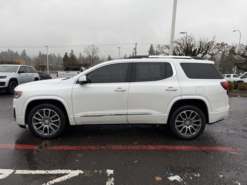 Used 2023 GMC Acadia Denali w/ Denali Ultimate Package image 5
