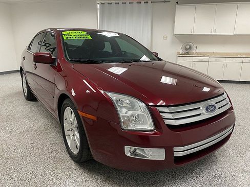 Used 2006 Ford Fusion SEL image 3