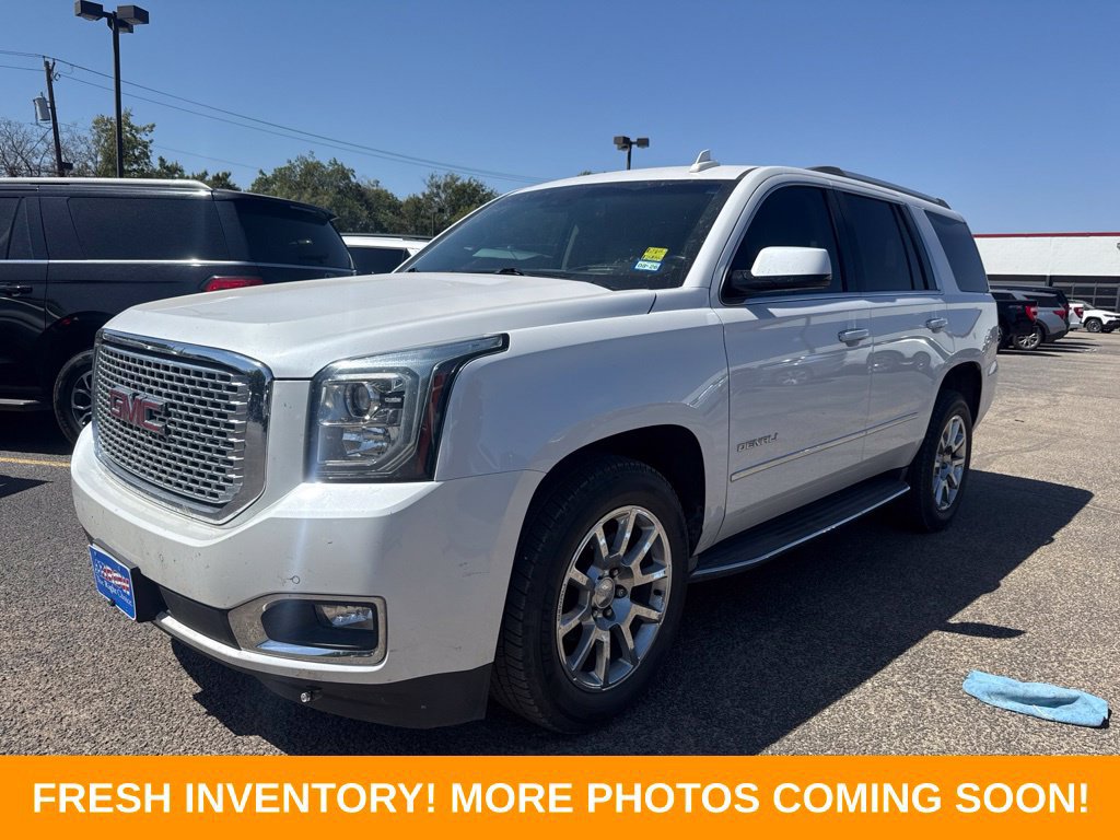 Used 2017 GMC Yukon Denali w/ Open Road Package RWD image 3