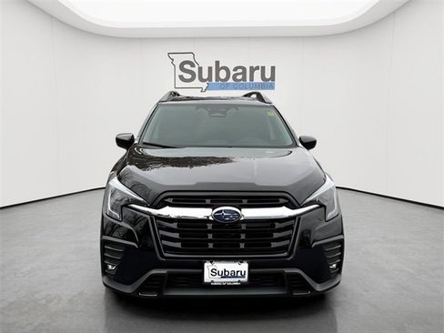 New 2025 Subaru Ascent Limited image 2