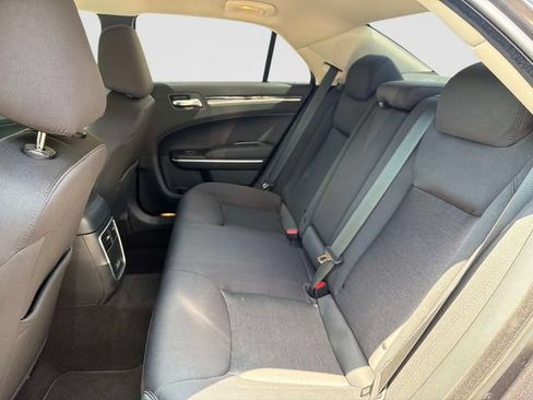 Used 2023 Chrysler 300 Touring w/ Sport Appearance Package RWD image 14
