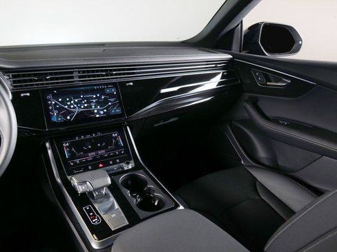 Certified 2026 Audi Q8 Premium Plus w/ Premium Plus Package AWD/4WD image 18