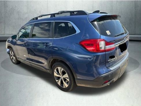 Used 2020 Subaru Ascent Premium w/ Convenience Package AWD/4WD image 1