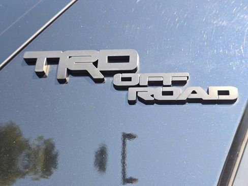 Certified 2023 Toyota 4Runner TRD Off-Road Premium w/ Moonroof Package AWD/4WD image 5
