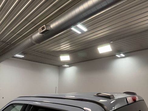 Used 2024 Ford F250 Lariat w/ FX4 Off-Road Package image 44