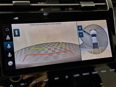 Used 2022 Hyundai Santa Cruz Limited image 17