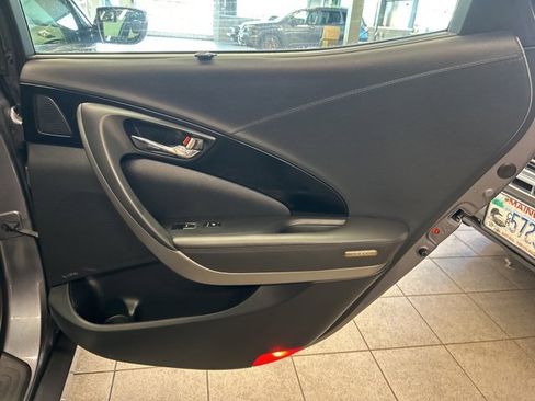 Used 2013 Hyundai Azera w/ Technology Pkg image 21