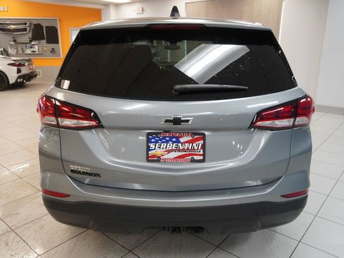 Used 2023 Chevrolet Equinox LS w/ LS Convenience Package image 12