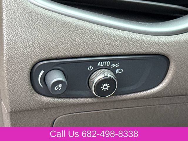 Used 2025 Chevrolet Malibu LT FWD image 22