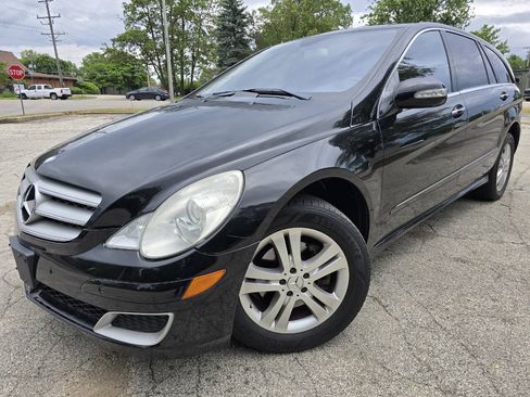 Used 2007 Mercedes-Benz R 500 4MATIC w/ P2 Pkg image 1