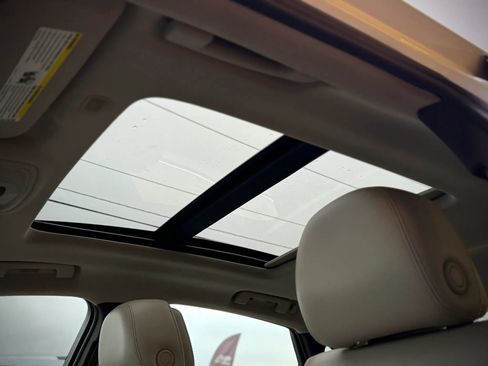 Used 2014 Cadillac XTS Luxury w/ Driver Awareness Package image 8