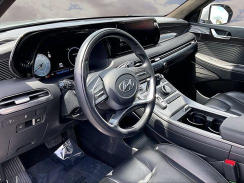 Used 2023 Hyundai Palisade Calligraphy FWD image 17