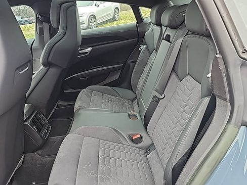 Certified 2023 Audi e-tron GT Premium Plus image 11