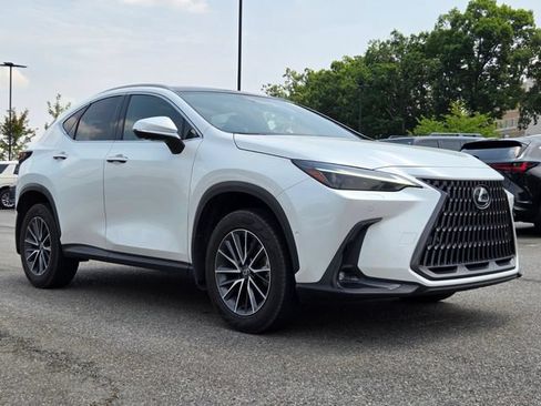 Used 2024 Lexus NX 350h AWD w/ Vision Package image 7