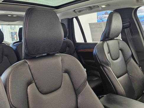 Certified 2024 Volvo XC90 B5 Plus image 11