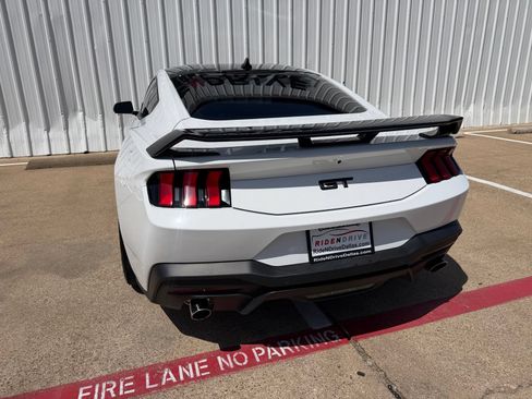 Used 2024 Ford Mustang GT Premium w/ GT Performance Package RWD image 5