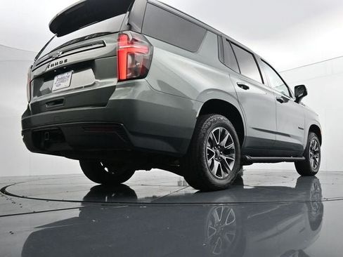 Used 2023 Chevrolet Tahoe Z71 w/ Z71 Off-Road Package AWD/4WD image 32
