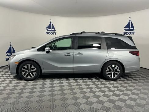 Used 2026 Honda Odyssey EX-L image 4
