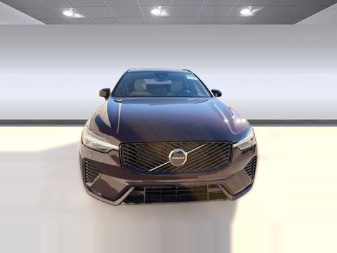 New 2026 Volvo XC60 B5 Core w/ Climate Package image 6