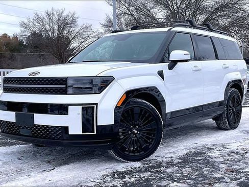 Used 2025 Hyundai Santa Fe Calligraphy image 2