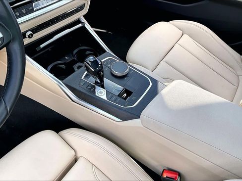 Used 2021 BMW 330i Sedan w/ Premium Package image 28