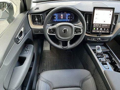 New 2026 Volvo XC60 B5 Plus w/ Protection Package Premier AWD/4WD image 5