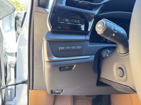 New 2026 Lexus RZ 350e image 30