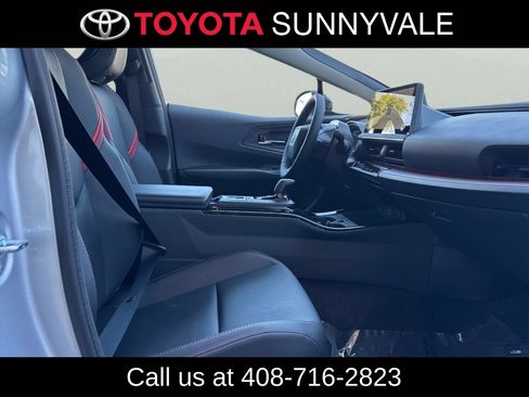 Used 2026 Toyota Prius Plug-In Hybrid w/ Limited Premium Package FWD image 19