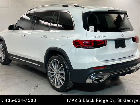 Certified 2021 Mercedes-Benz GLB 250 image 3