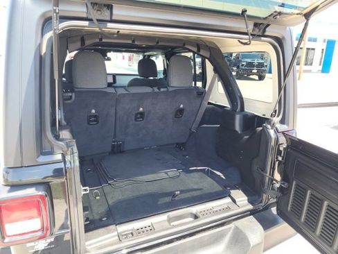 Used 2024 Jeep Wrangler Unlimited Sport AWD/4WD image 23