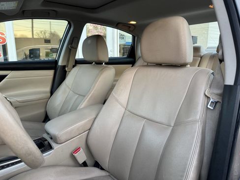 Used 2015 Nissan Altima 2.5 SL w/ Technology Package image 15