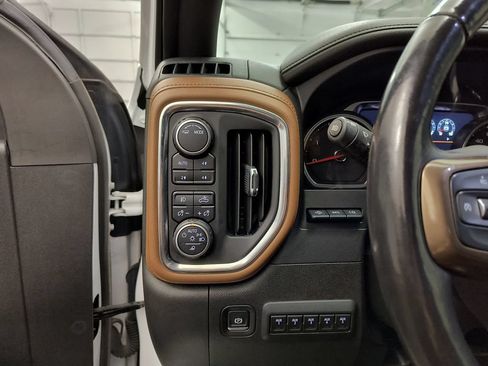 Used 2021 Chevrolet Silverado 3500 High Country w/ Z71 Off-Road Package AWD/4WD image 29