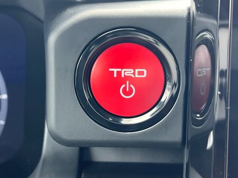 New 2025 Toyota Tacoma TRD Off-Road AWD/4WD image 23