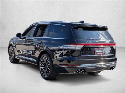 New 2025 Lincoln Aviator Black Label image 8