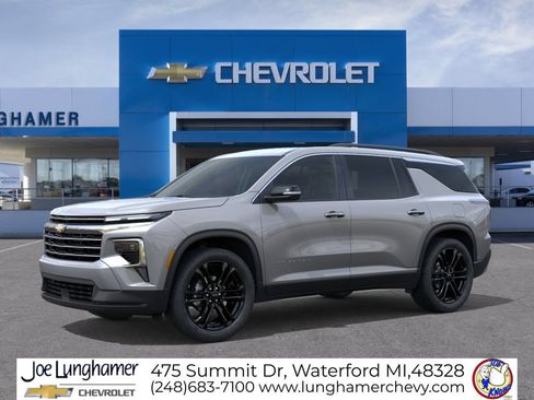 New 2027 Chevrolet Traverse LT w/ Driver Confidence Package FWD image 2