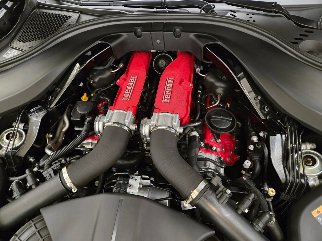 Used 2024 Ferrari Roma RWD image 29
