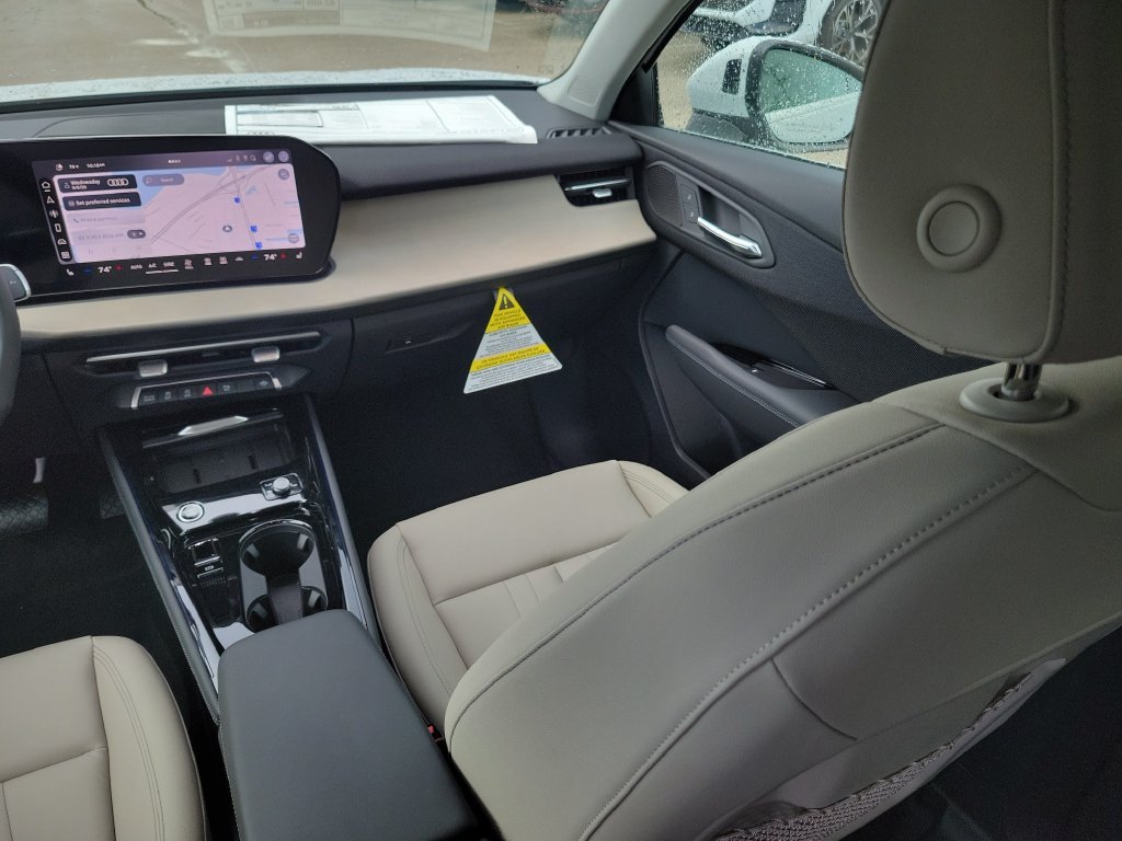 New 2026 Audi Q3 quattro 2.0T AWD/4WD image 23