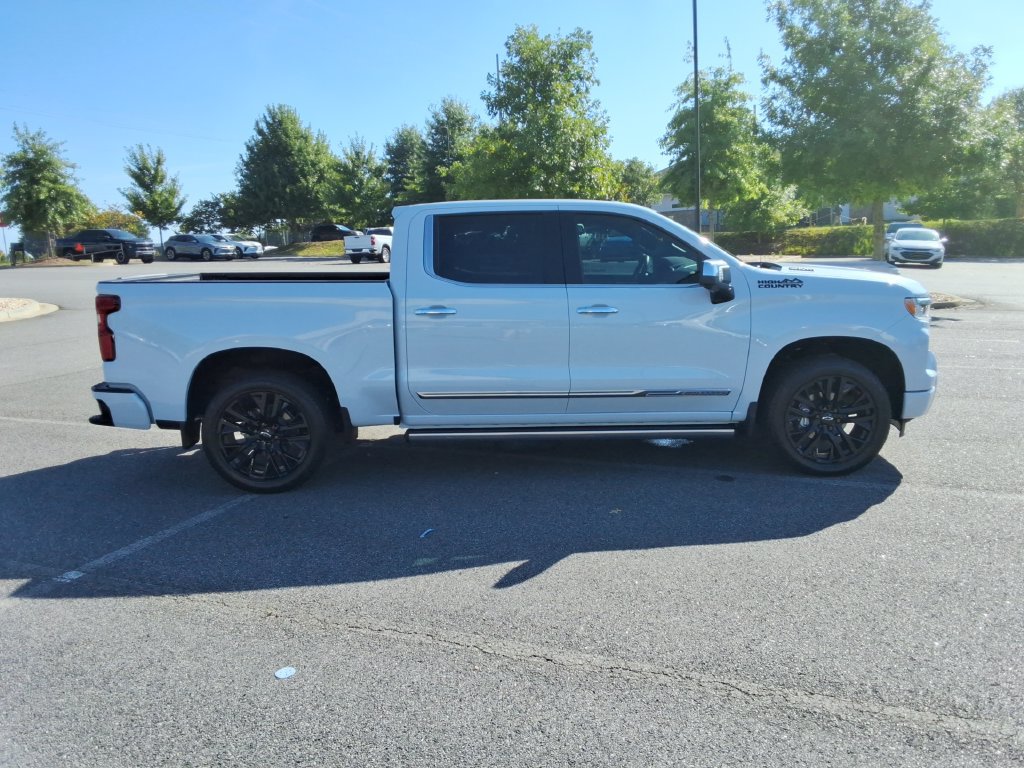 Certified 2026 Chevrolet Silverado 1500 High Country AWD/4WD image 4