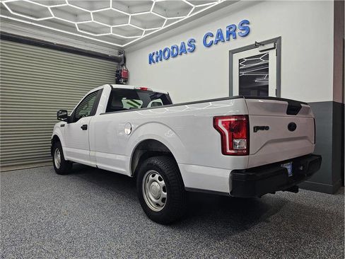 Used 2017 Ford F150 XL w/ Equipment Group 101A Mid RWD image 3