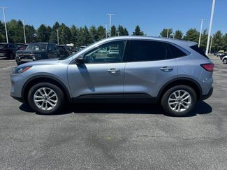 Certified 2022 Ford Escape SE w/ Cold Weather Package AWD/4WD video 2