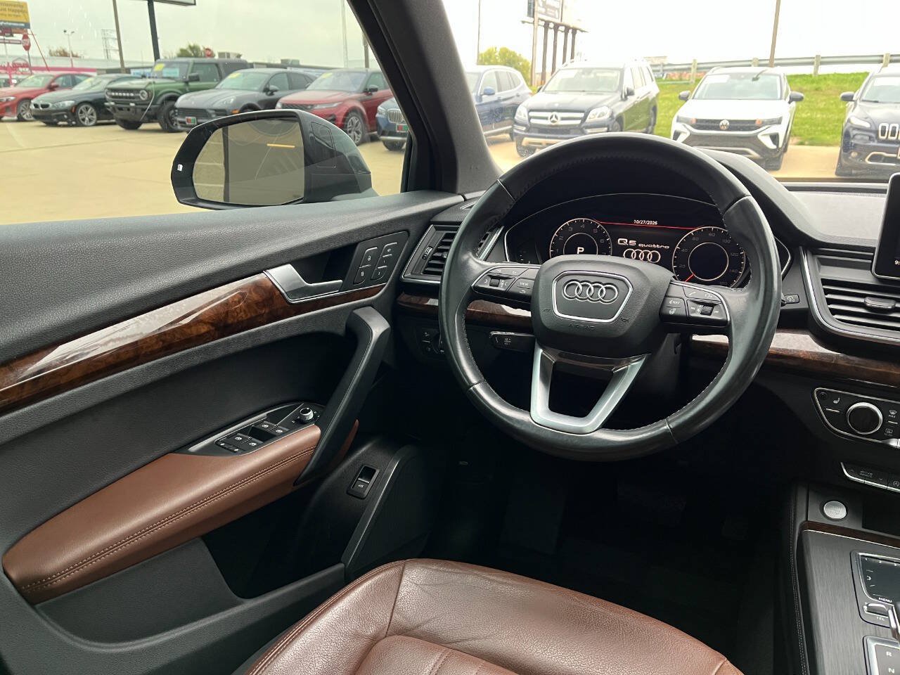 Used 2020 Audi Q5 2.0T Premium Plus w/ Premium Plus Package AWD/4WD image 17