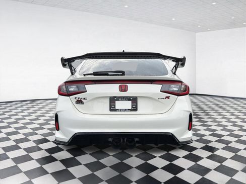 Used 2023 Honda Civic Type R image 5