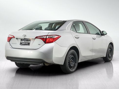 Used 2015 Toyota Corolla LE FWD image 7