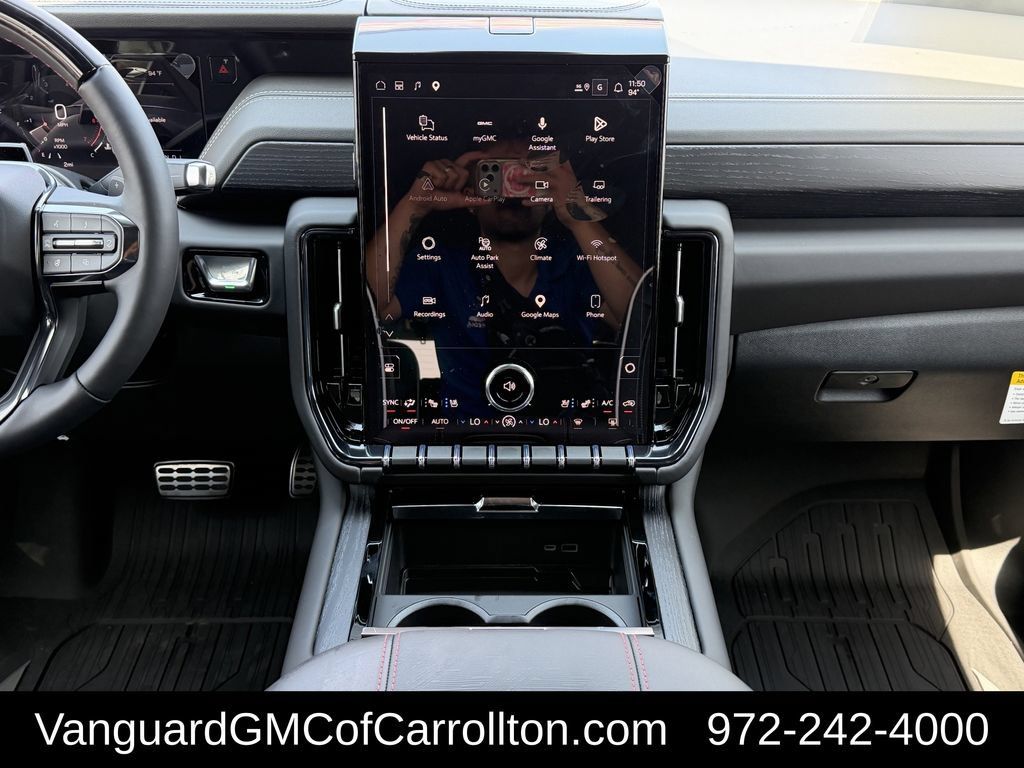 New 2026 GMC Yukon AT4 Ultimate w/ LPO, Floor Liner Package AWD/4WD image 12