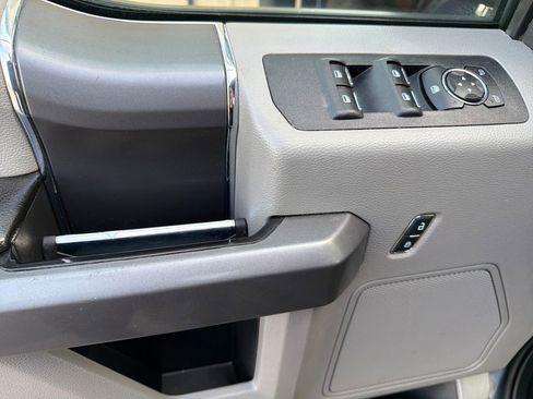 Used 2020 Ford F150 XLT w/ Equipment Group 302A Luxury image 22