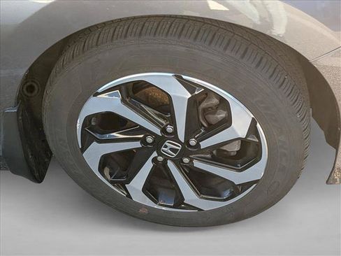 Used 2016 Honda Accord EX image 7