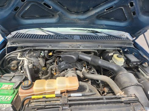 Used 2000 Ford F350 XL RWD image 15