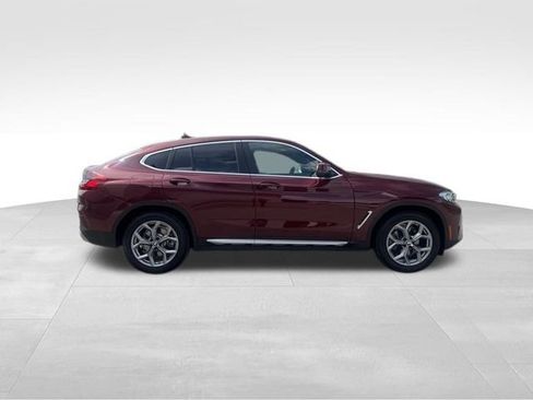 Certified 2025 BMW X4 xDrive30i AWD/4WD image 10