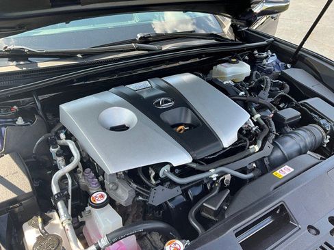 Used 2020 Lexus ES 300h w/ Premium Package FWD image 9