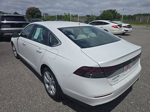 Used 2024 Honda Accord LX image 7